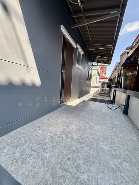 Supawan Romklao, Bangkok, Romklao Road, Khlong Sam Prawet, Lat Krabang, Bangkok, 3 Bedrooms, 72 sqm, Single Detached House For Sale, by Veerawat Phaisanwasin, 500211811 - DDproperty.com