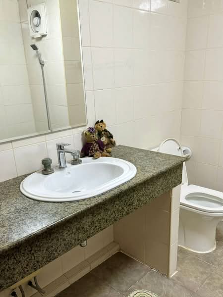 ให้เช่า - ทำเลซ.สุขุมวิท 4 BTS นานา ให้เช่าอาคารพาณิชย์ 5 ชั้น รีโนเวทใหม่ บ้านสวย พร้อมอยู่ ทำเลดี, กรุงเทพ