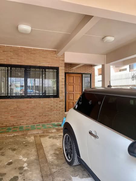 For Rent - ทำเลซ.สุขุมวิท 4 BTS นานา ให้เช่าอาคารพาณิชย์ 5 ชั้น รีโนเวทใหม่ บ้านสวย พร้อมอยู่ ทำเลดี, Bangkok