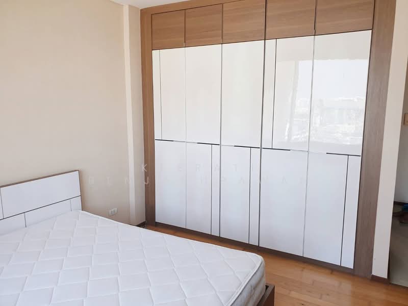 Villa Sathorn, Bangkok, 5 KrungThonBuri Road, Khlong Ton Sai, Khlong San, Bangkok, 1 Bedroom, 38 sqm, Condo For Sale, by Keerati Benjasupawan, 500211822 - DDproperty.com