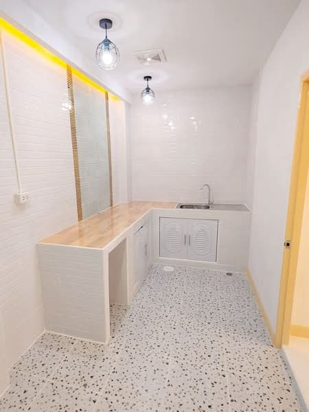 Baan Buathong 4, Nonthaburi, Ban Kluay-Sai Noi Road, Phimonrat, Bang Bua Thong, Nonthaburi, 3 Bedrooms, 80 sqm, Townhouse For Sale, by NR AGENT, 500211830 - DDproperty.com