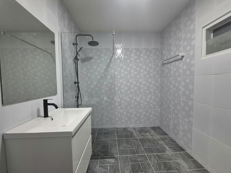 บ้านแฝด ซอยเทิดราชัน 17, กรุงเทพ, สีกัน, ดอนเมือง, กรุงเทพ, 160 ตร.ม., บ้านแฝด ขาย, โดย NR AGENT, 500211832 - DDproperty.com