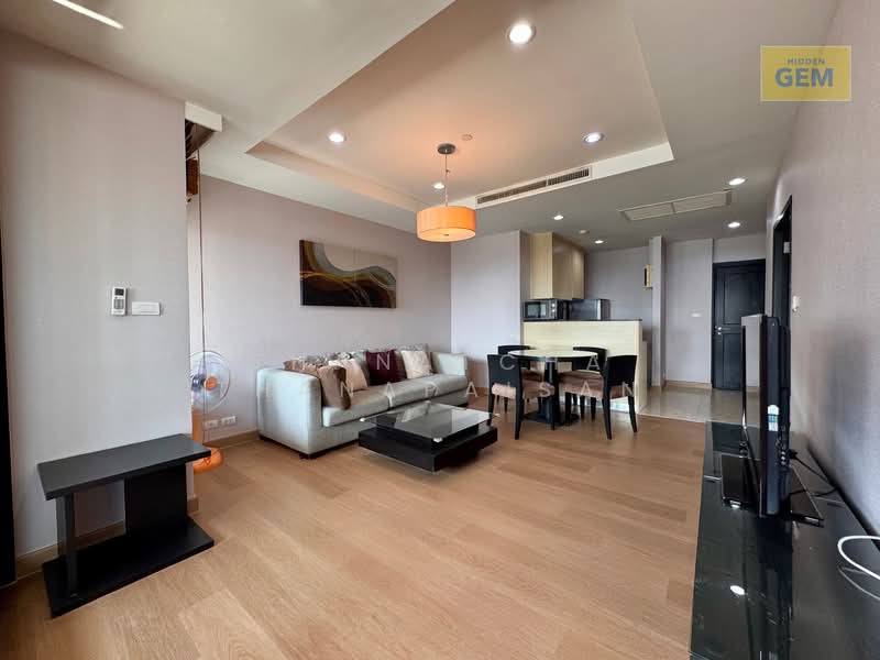 Sathorn Gardens, Bangkok, 39 South Sathorn Road, Thung Maha Mek, Sathon, Bangkok, 1 Bedroom, 60 sqm, Condo For Rent, by Thanatcha Thanapaisan, 500211838 - DDproperty.com