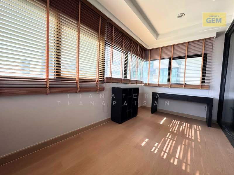 Sathorn Gardens : สาธร การ์เด้นส์, กรุงเทพ, 39 ถนนสาธรใต้, ทุ่งมหาเมฆ, สาทร, กรุงเทพ, 60 ตร.ม., คอนโด ให้เช่า, โดย Thanatcha Thanapaisan, 500211838 - DDproperty.com