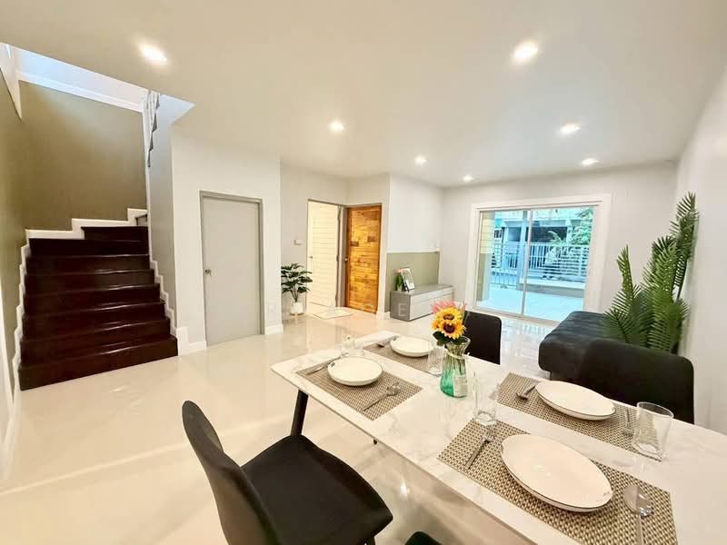 Baan Phrueksa 3 Bang Bua Thong, Nonthaburi, Soi Moobaan Phrueksa 3, Bang Khu Rat, Bang Bua Thong, Nonthaburi, 3 Bedrooms, 100 sqm, Townhouse For Sale, by NR AGENT, 500211842 - DDproperty.com