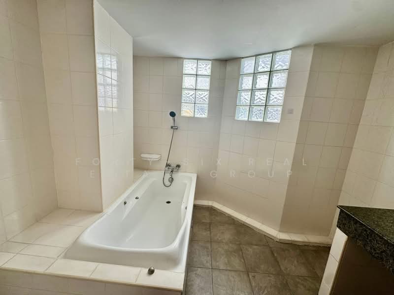 For Rent - ให้เช่าโฮมออฟฟิศ 4ชั้น, Bangkok