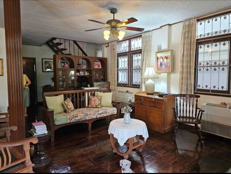 For Sale - Detached home 95SQW Ratchadapisek32 5bed3bathrooms, Bangkok