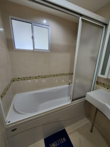 Life @ BTS Tha-Phra, Bangkok, 18 Ratchadaphisek Road, Talat Plu, Thon Buri, Bangkok, 1 Bedroom, 42 sqm, Condo For Rent, by nam jang, 500211859 - DDproperty.com