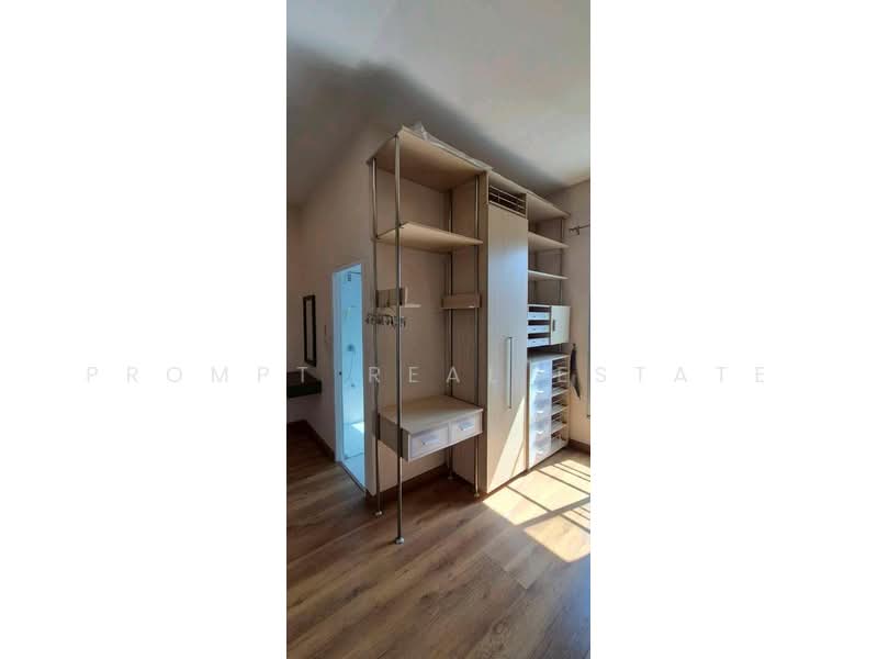 Baan Klang Muang Rama9-Srinakarin, Bangkok, Srinakarin Road, Suan Luang, Suan Luang, Bangkok, 3 Bedrooms, 288 sqm, Townhouse For Rent, by PROMPT Real Estate, 500211863 - DDproperty.com