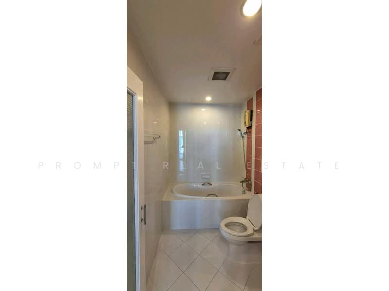 Baan Klang Muang Rama9-Srinakarin, Bangkok, Srinakarin Road, Suan Luang, Suan Luang, Bangkok, 3 Bedrooms, 288 sqm, Townhouse For Rent, by PROMPT Real Estate, 500211863 - DDproperty.com