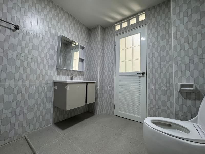 กัญญาเฮ้าส์ สุขุมวิท 107, Samut Prakan, Samrong Nua, Muang Samut Prakarn, Samut Prakan, 5 Bedrooms, 160 sqm, Single Detached House For Sale, by ปภัชญา ธนัตถ์ภรณ์, 500211904 - DDproperty.com