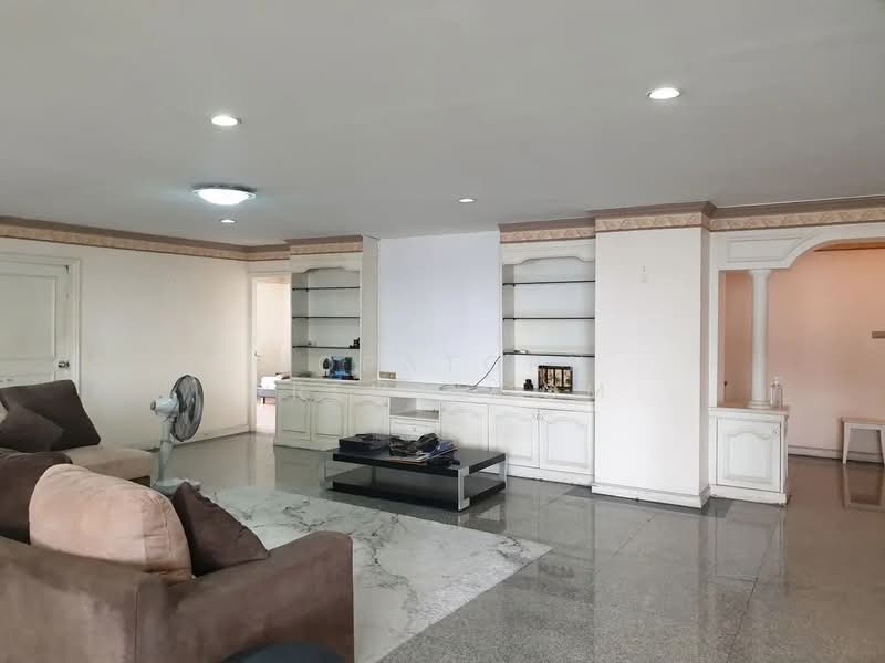 ดี.เอส. ทาวเวอร์ 1 สุขุมวิท 33, กรุงเทพ, ซอยพร้อมจิตร, คลองตันเหนือ, วัฒนา, กรุงเทพ, 236 ตร.ม., คอนโด ขาย, โดย Nopatorn Prem-udom, 500211912 - DDproperty.com