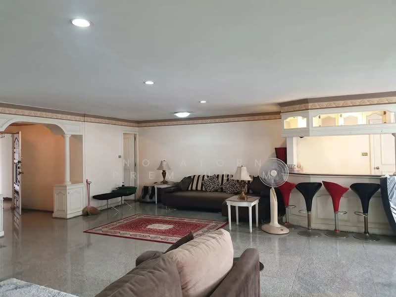 D.S. Tower 1 Sukhumvit 33, Bangkok, Soi Phrom Chit, Khlong Tan Nua, Watthana, Bangkok, 3 Bedrooms, 236 sqm, Condo For Sale, by Nopatorn Prem-udom, 500211912 - DDproperty.com