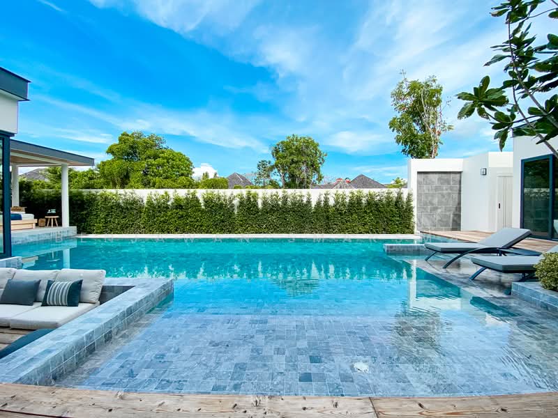 3-Bed Luxury Villa in Phuket, Poetry Villas: Private Pool & Garden, Phuket, Choeng Thale, Thalang, Phuket, 3 Bedrooms, 528 sqm, Villa For Sale, by Benjawan Smaksman, 500211934 - DDproperty.com