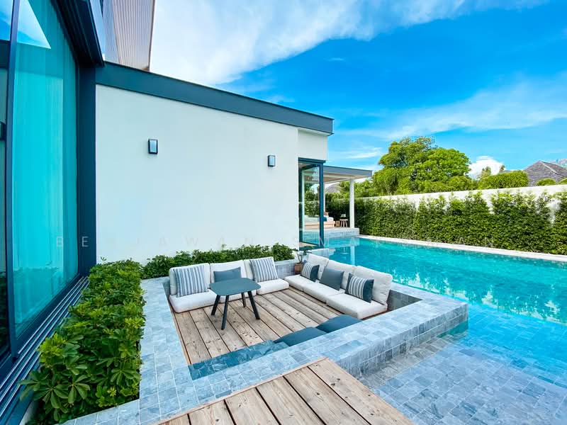 3-Bed Luxury Villa in Phuket, Poetry Villas: Private Pool & Garden, Phuket, Choeng Thale, Thalang, Phuket, 3 Bedrooms, 528 sqm, Villa For Sale, by Benjawan Smaksman, 500211934 - DDproperty.com