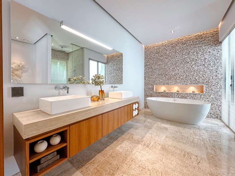 5 beds 1352 sqm, Phuket, Sri Sunthon, Thalang, Phuket, 5 Bedrooms, 1,352 sqm, Villa For Sale, by Benjawan Smaksman, 500211935 - DDproperty.com