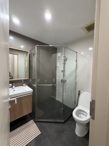 The Capital Ekamai-Thonglor, Bangkok, 2898 New Petchaburi Rd, Bang Kapi, Huai Khwang, Bangkok, 2 Bedrooms, 55 sqm, Condo For Sale, by TITISAK Jane, 500211944 - DDproperty.com