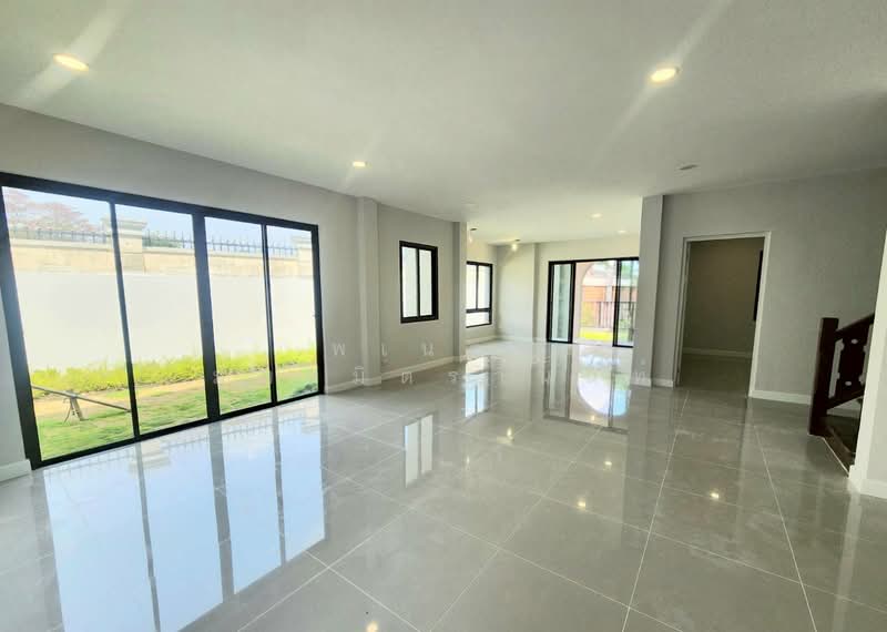 Laddarom Pinklao-Kanchanapisek, Nonthaburi, Kanchanaphisek Road, Bang Muang, Bang Yai, Nonthaburi, 4 Bedrooms, 345 sqm, Single Detached House For Sale, by พเนตร มหามิตรานนท์, 500211982 - DDproperty.com