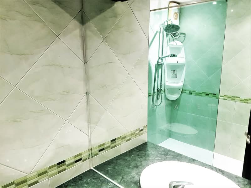 Jomtien Beach Condo : จอมเทียน บีช คอนโด, ชลบุรี, หนองปรือ, บางละมุง, ชลบุรี, 30 ตร.ม., คอนโด ขาย, โดย PLC real estate, 500212038 - DDproperty.com