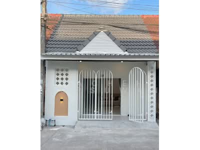 ขาย - ขาย บ้านทาวน์เฮ้าส์ชั้นเดียว ควนลัง ในโครงการ 2 ห้องนอน 1 ห้องน้ำ เนื้อที่ 22.8 ตร.วา, สงขลา