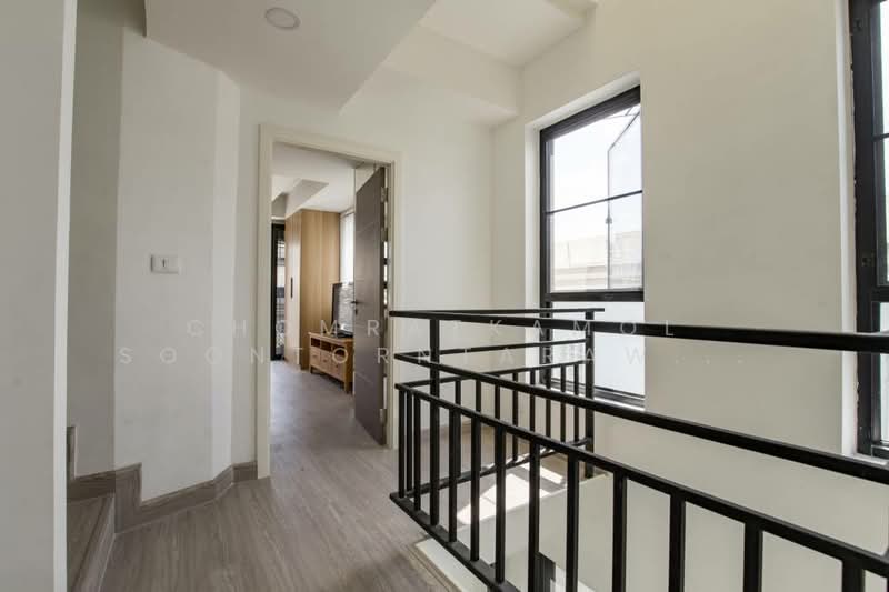 Pandao Place - Krungthep Kreetha 19, Bangkok, Krungthep Kritha 19 Alley, Saphan Sung, Saphan Sung, Bangkok, 4 Bedrooms, 297 sqm, Townhouse For Sale, by Chomratkamol Soontorntarawong (Gor), 500212085 - DDproperty.com