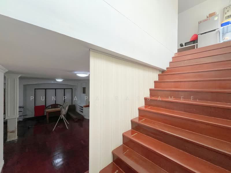 บ้านเดี่ยว ซอยเทิดราชัน 37 ดอนเมือง, Bangkok, Si Khan, Don Mueang, Bangkok, 5 Bedrooms, 325 sqm, Single Detached House For Sale, by Punpapa Rassamee, 500212125 - DDproperty.com