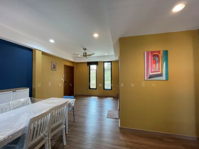 Low-rise Private 2 bedrooms apartment in Yenarkat near Market Place Nanglingee, Bangkok, เย็นอากาศ, Chong Nonsi, Yan Nawa, Bangkok, 2 Bedrooms, 100 sqm, Villa For Rent, by ปรีชา จิตต์สมนึก, 500212141 - DDproperty.com