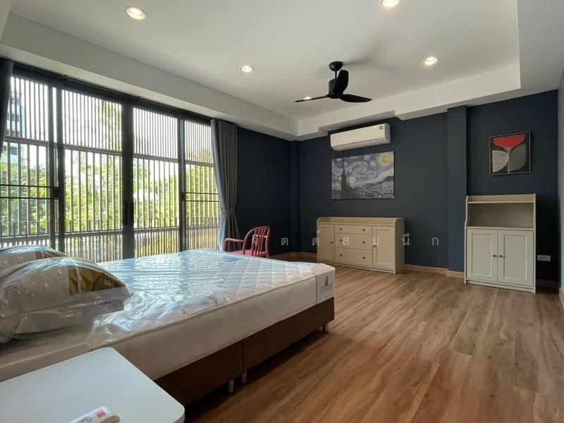 Low-rise Private 2 bedrooms apartment in Yenarkat near Market Place Nanglingee, Bangkok, เย็นอากาศ, Chong Nonsi, Yan Nawa, Bangkok, 2 Bedrooms, 100 sqm, Villa For Rent, by ปรีชา จิตต์สมนึก, 500212141 - DDproperty.com