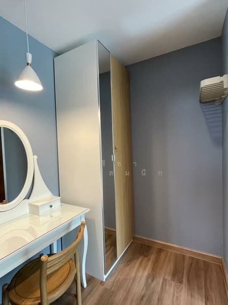 For Rent - Low-rise Peivate about 100 sq m. with 2 bedrooms apartment in Yenarkat near Market Place Nanglingee, Bangkok