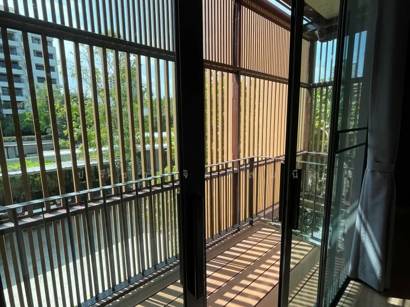 For Rent - Low-rise Peivate about 100 sq m. with 2 bedrooms apartment in Yenarkat near Market Place Nanglingee, Bangkok