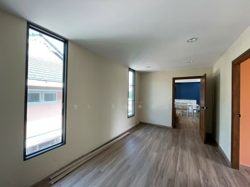 Low-rise Private 2 bedrooms apartment in Yenarkat near Market Place Nanglingee, Bangkok, เย็นอากาศ, Chong Nonsi, Yan Nawa, Bangkok, 2 Bedrooms, 100 sqm, Villa For Rent, by ปรีชา จิตต์สมนึก, 500212141 - DDproperty.com