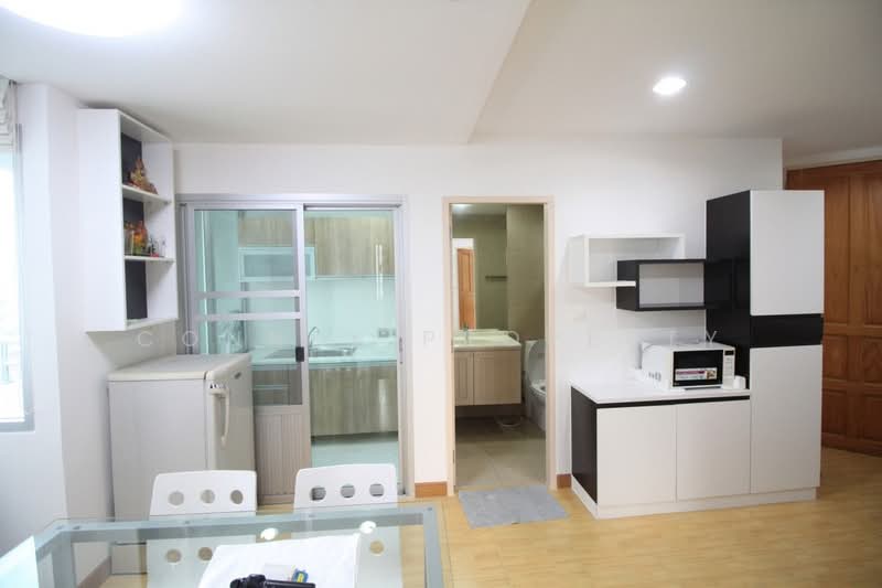 เดอะ สเตชั่น สาทร-บางรัก คอนโดมิเนียม, กรุงเทพ, 109 ถนนเจริญกรุง 65 แขวงยานนาวา เขตสาทร จังหวัดกรุงเทพมหานคร, ยานนาวา, สาทร, กรุงเทพ, 50 ตร.ม., คอนโด ขาย, โดย Connex Property, 500212154 - DDproperty.com