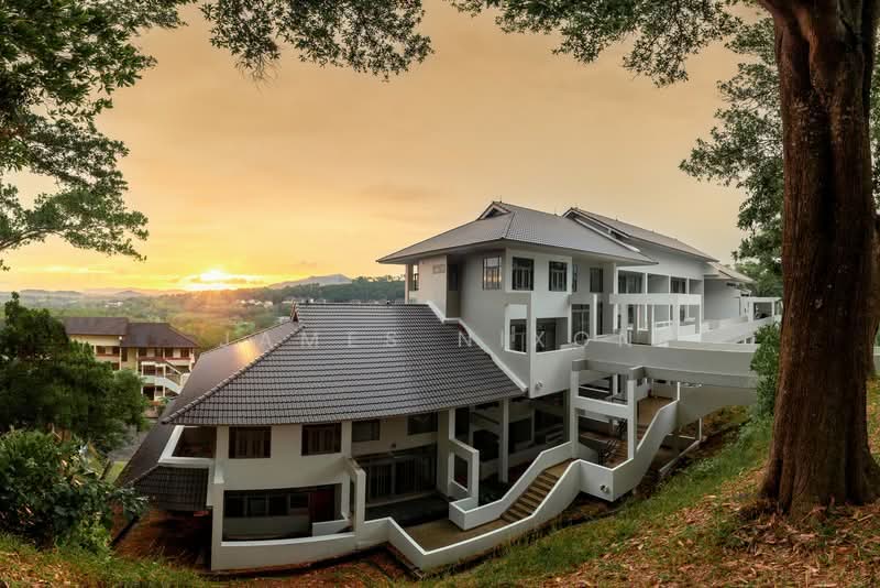 ขาย - Blue Canyon Golf And Country Club : บลูแคนยอน กอล์ฟแอนด์คันทรี, ภูเก็ต