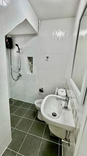 For Rent - ทาวน์เฮ้าส์ในโครงการ ให้เช่า – ใกล้มีโชคพลาซ่า เพียง 5 นาที ค่าเช่า 23,000 บาท / เดือน No.5H643, Chiang Mai