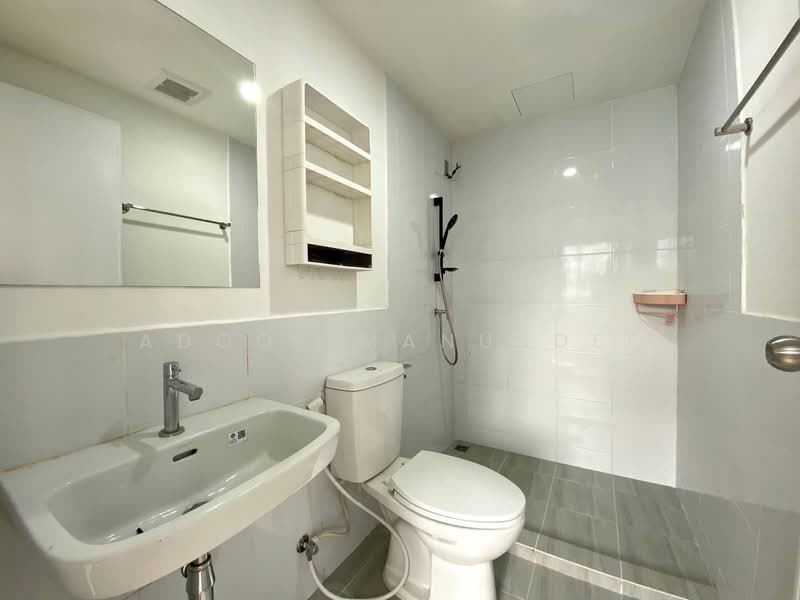 Sena Kith Chalong Krung-Ladkrabang, Bangkok, Chalong Krung Road, Lam Pla Tiew, Lat Krabang, Bangkok, 1 Bedroom, 26 sqm, Condo For Sale, by Adool Manusdee, 500212193 - DDproperty.com