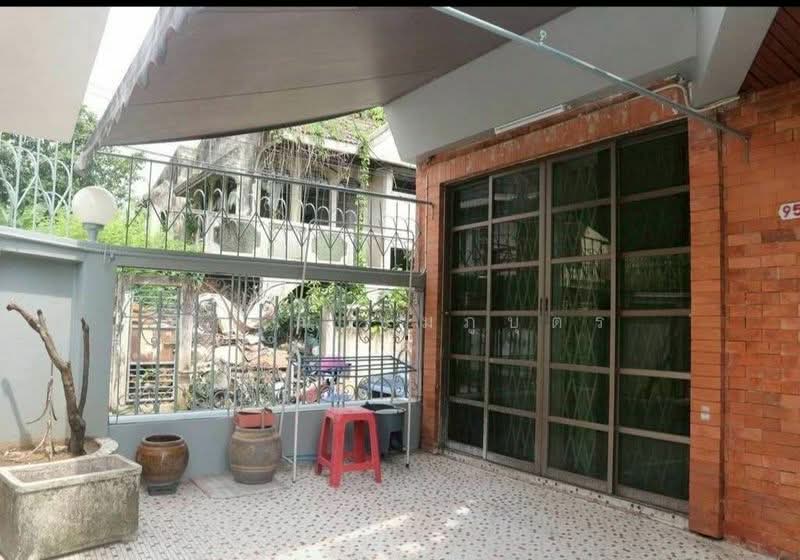 ให้เช่า - เพชรเกษม ซอย28 แยก2, กรุงเทพ