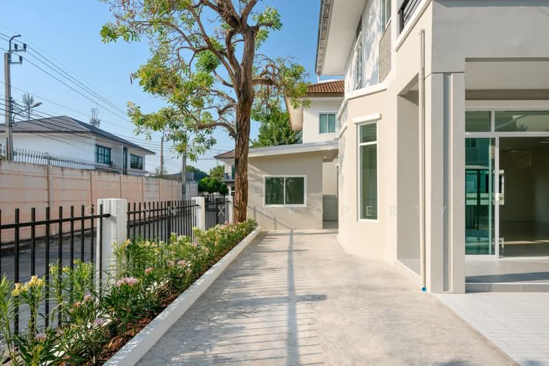 The Plant Ratchapruek, Nonthaburi, Ratchapruek Road, Bang Krang, Muang Nonthaburi, Nonthaburi, 3 Bedrooms, 302 sqm, Single Detached House For Sale, by Connex Property, 500212212 - DDproperty.com