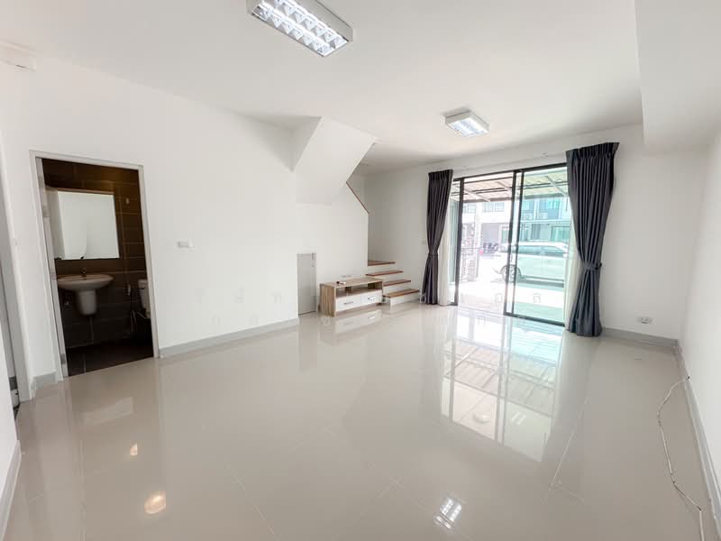 Pleno Ratchaphruek-Rattanathibet, Nonthaburi, Soi Bang Len 21, Bang Krang, Muang Nonthaburi, Nonthaburi, 3 Bedrooms, 110 sqm, Townhouse For Sale, by บริษัท เอชแอล แอสเซท จำกัด, 500212219 - DDproperty.com