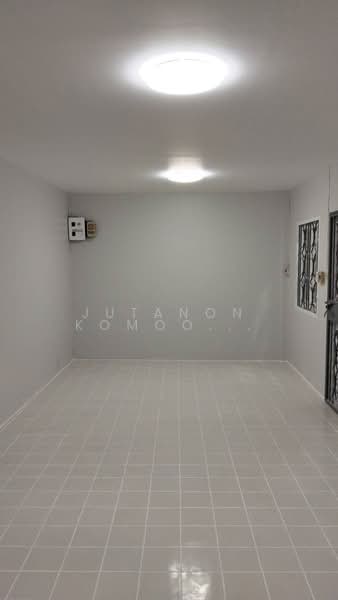 ขาย - ขายบ้านทาวน์เฮ้าส์ 2 ชั้น ม.ลภาวัน ถ.บางกรวย-ไทรน้อย ทำเลดี เดินทางสะดวก, นนทบุรี