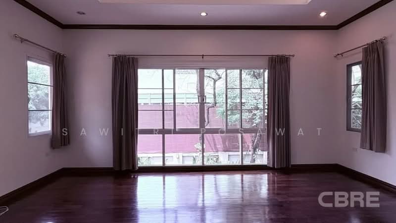 Baan Sansabai, Bangkok, Khlong Toei, Khlong Toei, Bangkok, 4 Bedrooms, 450 sqm, Single Detached House For Rent, by Sawitri Posawat, 500212266 - DDproperty.com