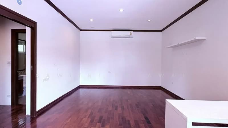 บ้านแสนสบาย, กรุงเทพ, คลองเตย, คลองเตย, กรุงเทพ, 450 ตร.ม., บ้านเดี่ยว ให้เช่า, โดย Sawitri Posawat, 500212266 - DDproperty.com