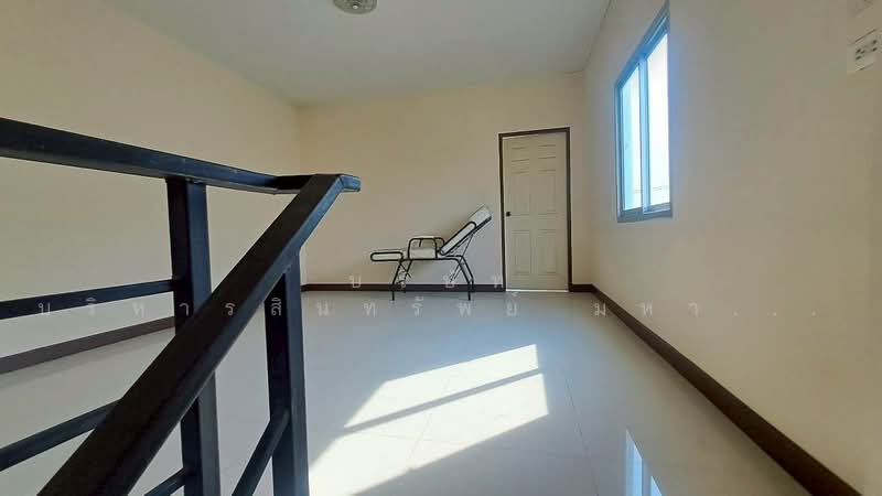 Ban Heng Rungroth, Chon Buri (Pattaya), Surasak, Si Racha, Chon Buri (Pattaya), , 168 sqm, Shophouse For Sale, by Nopadon Iamimsamran, 500212270 - DDproperty.com