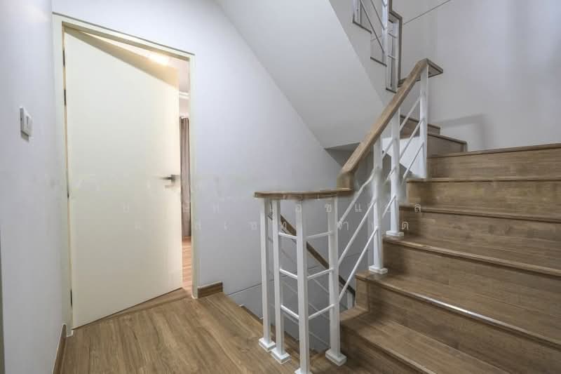 Baan Klang Muang Srinakarin – Onnut, Bangkok, 174 Soi On Nut 70/1, Prawet, Prawet, Bangkok, 3 Bedrooms, 141 sqm, Townhouse For Sale, by บริษัท เอชแอล แอสเซท จำกัด, 500212276 - DDproperty.com