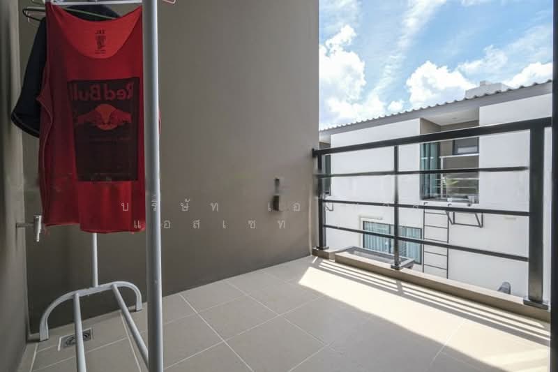 Baan Klang Muang Srinakarin – Onnut, Bangkok, 174 Soi On Nut 70/1, Prawet, Prawet, Bangkok, 3 Bedrooms, 141 sqm, Townhouse For Sale, by บริษัท เอชแอล แอสเซท จำกัด, 500212276 - DDproperty.com