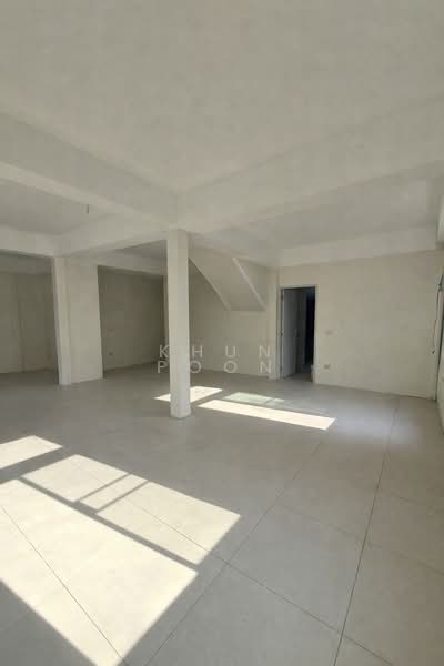 For Rent: Newly Built Single House in Sukhumvit 71, Soi Pridi Banomyong 26 (SPSSR146), Bangkok, ปรีดีพนมยงค์ 26, Khlong Tan Nua, Watthana, Bangkok, 3 Bedrooms, 340 sqm, Single Detached House For Rent, by Khun Poon, 500212285 - DDproperty.com