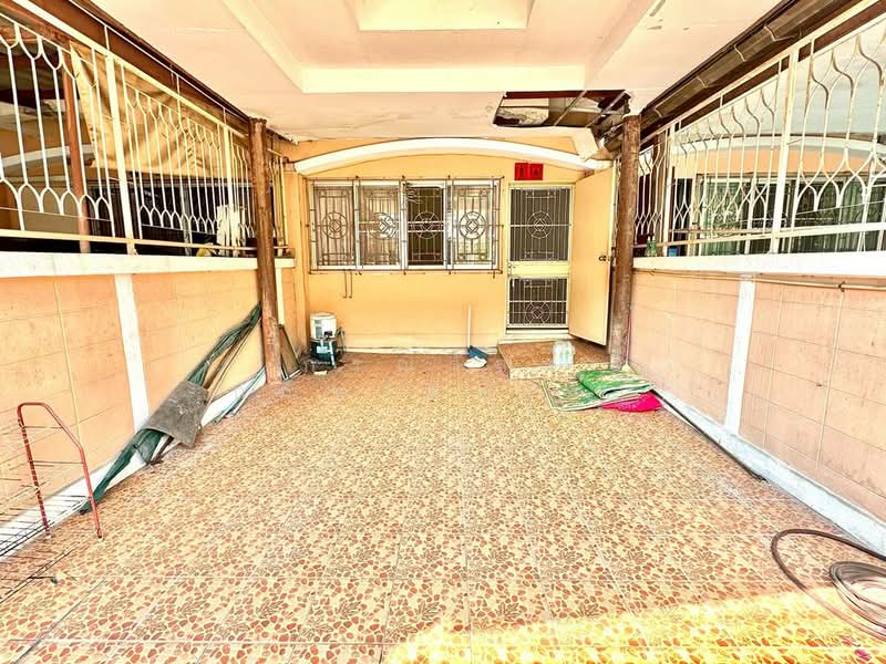 For Sale - ขาย ทาวน์เฮ้าส์ 2 ชั้น หมู่บ้าน เพชรทวีสุข เพชรเกษม 106, Bangkok