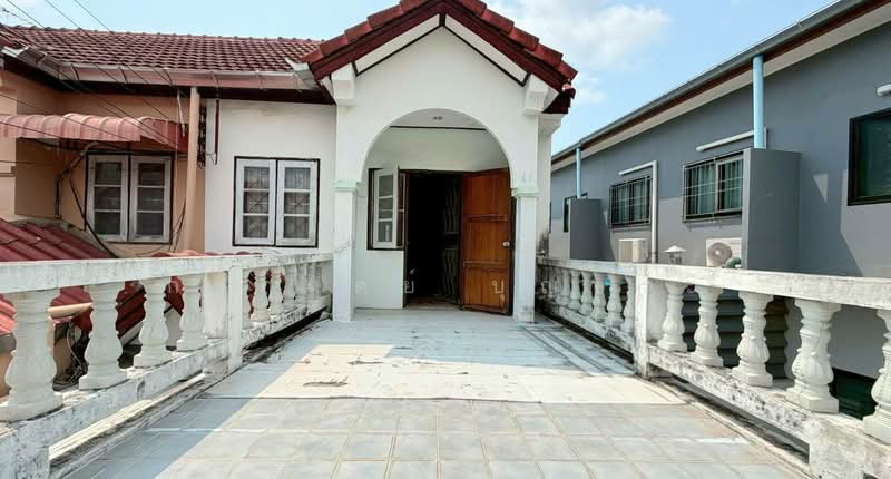 ขาย - Phet Thawee Village : หมู่บ้านเพชรทวี, ชลบุรี