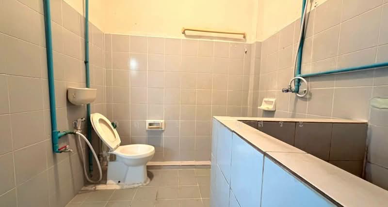 Phet Thawee Village : หมู่บ้านเพชรทวี, Chon Buri (Pattaya), เพชรบ้านสวน 13, Ban Suan, Muang Chon Buri, Chon Buri (Pattaya), 2 Bedrooms, 150 sqm, Townhouse For Sale, by กรกฤตย์ บุญสระ, 500212309 - DDproperty.com