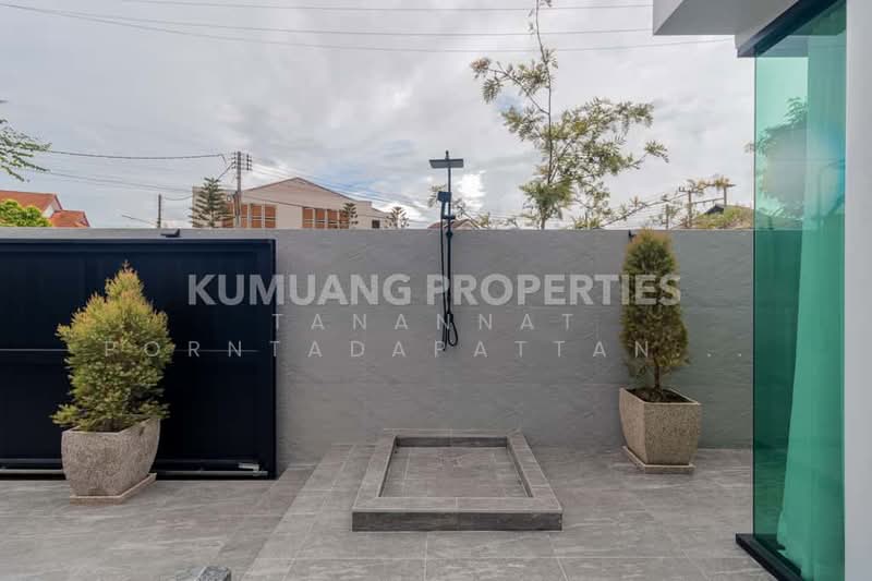 Luxury Modern Classic Pool Villa in Chiang Mai,, Chiang Mai, Fa Ham, Muang Chiang Mai, Chiang Mai, 4 Bedrooms, 494 sqm, Single Detached House For Sale, by Tanannat Porntadapattanayothin, 500212315 - DDproperty.com