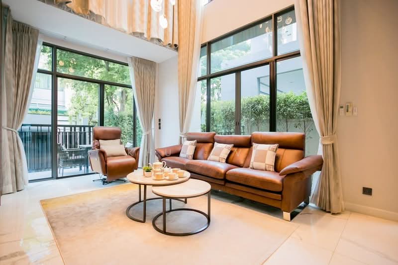 The Gentry Ekamai-Ladprao, Bangkok, 90 Soi Ladprao 94, Phlapphla, Wang Thonglang, Bangkok, 3 Bedrooms, 380 sqm, Single Detached House For Rent, by Khun Eve, 500212331 - DDproperty.com
